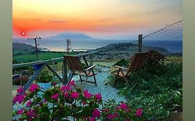 Dimitri Ada Evi & Restaurant